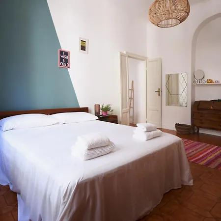 Timeless Noee - Apartman *