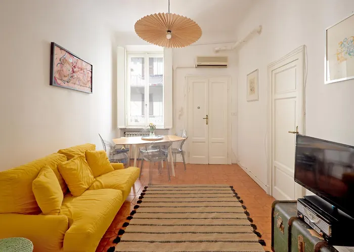 Timeless Noee - * Milánó