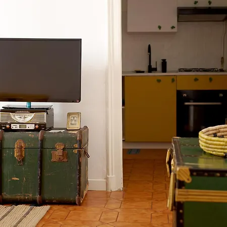 Apartamento Timeless Noee - *